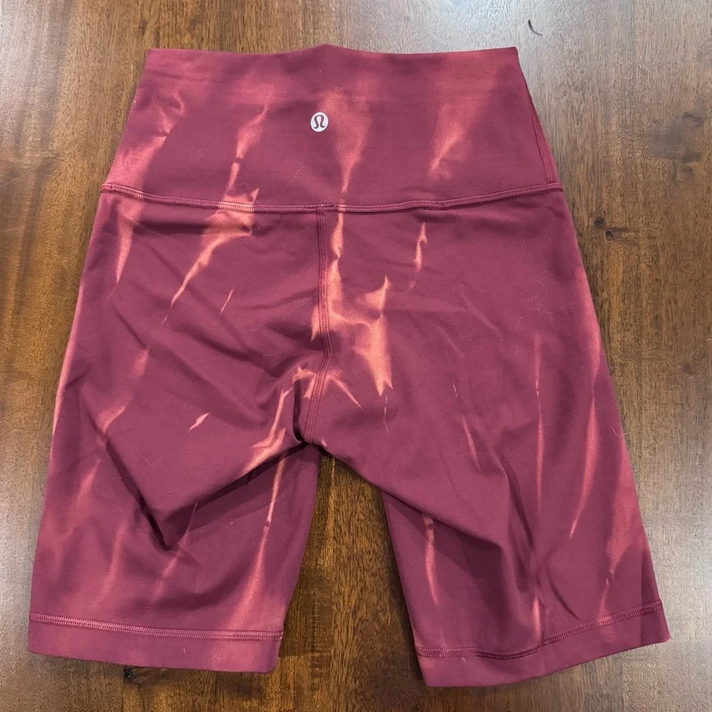 Lululemon Wunder Train HR Short 8'' Fade Size 4‎ Athletic Athleisure Gym